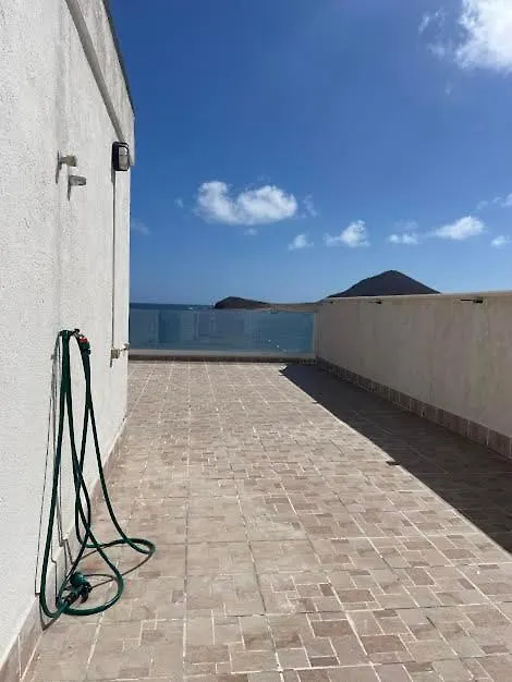 Sea Views Apartment El Medano   El Medano (Tenerife)